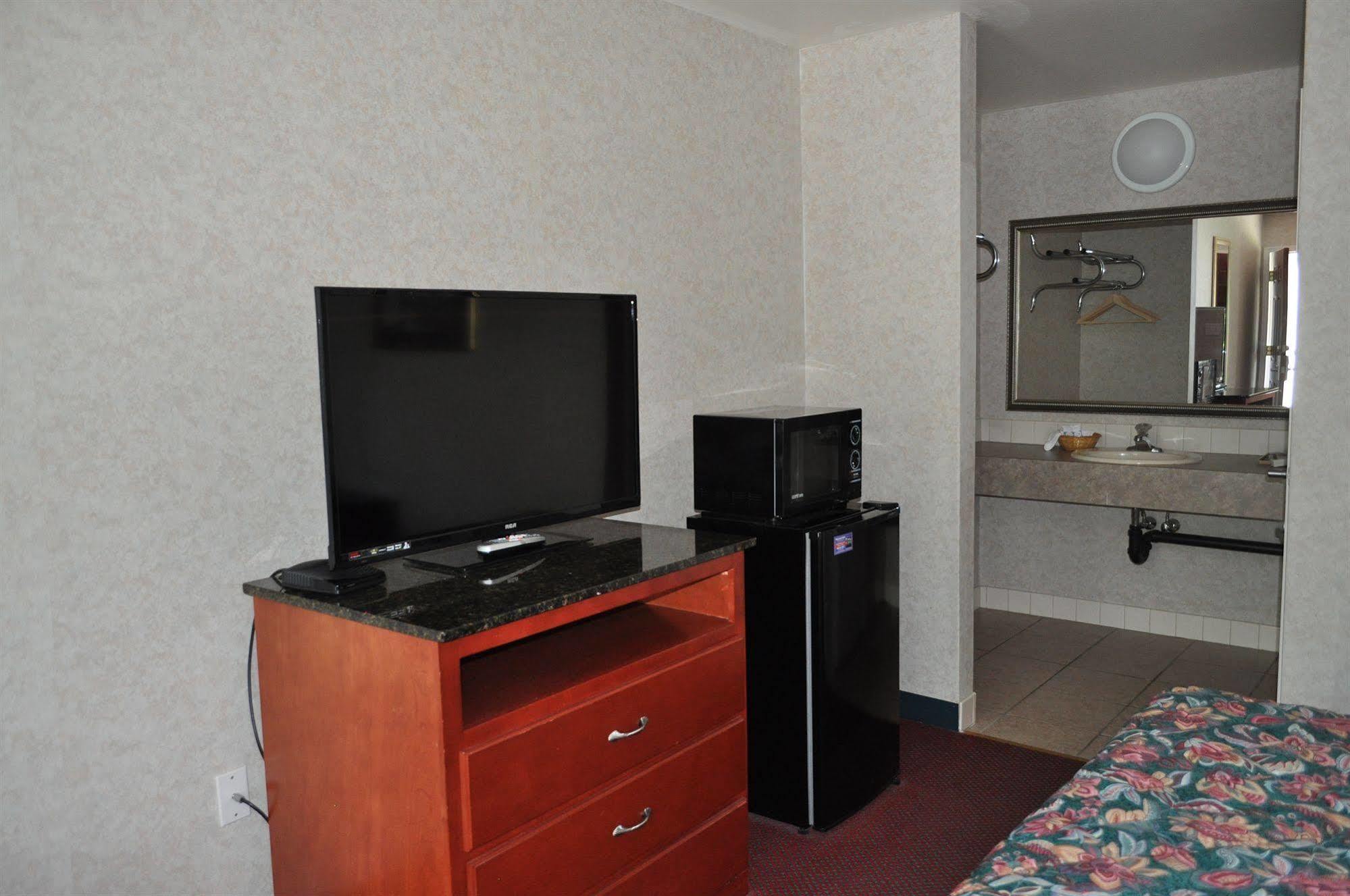 Atrium Inn&Suites Galloway Exterior foto